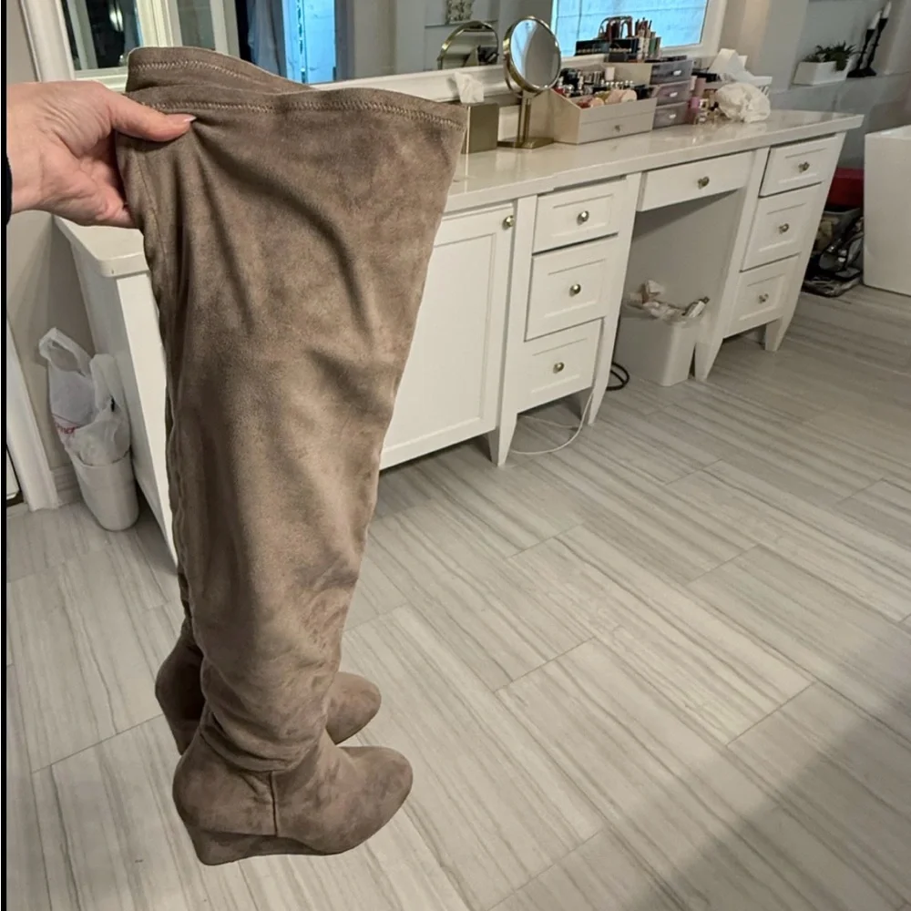 Chinese Laundry Over the Knee Boots- Tan Size 9.5 - Picture 9 of 15